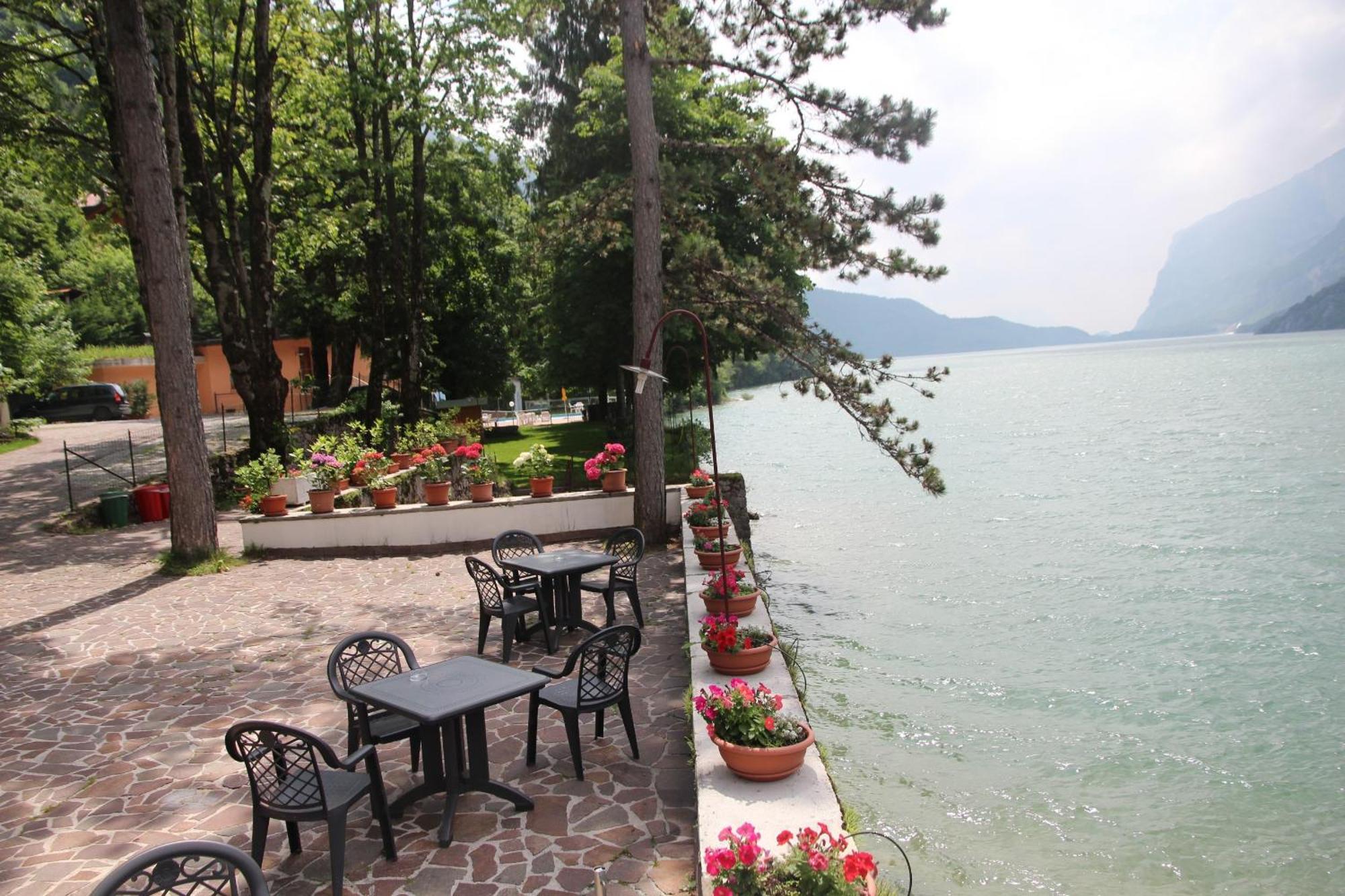 Lago Park Hotel Molveno Exterior foto
